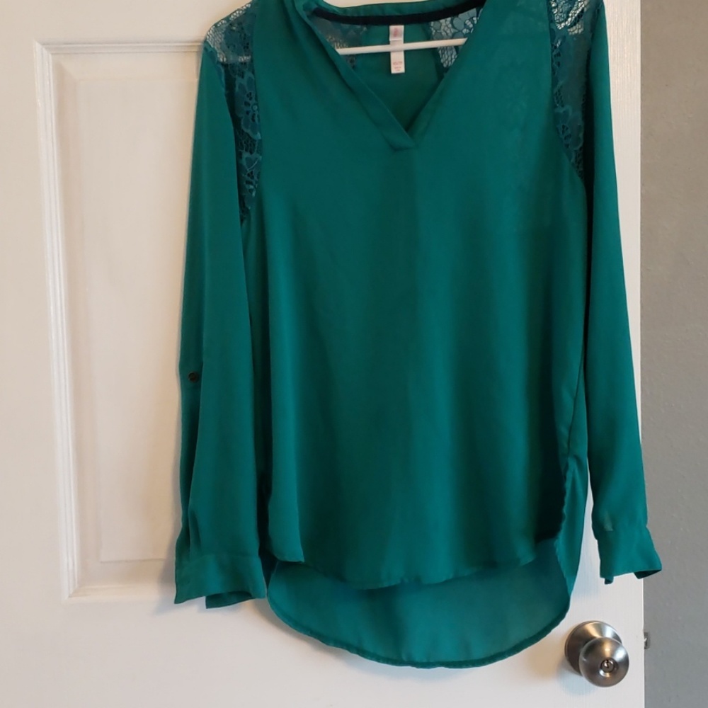Green blue tunic with lace